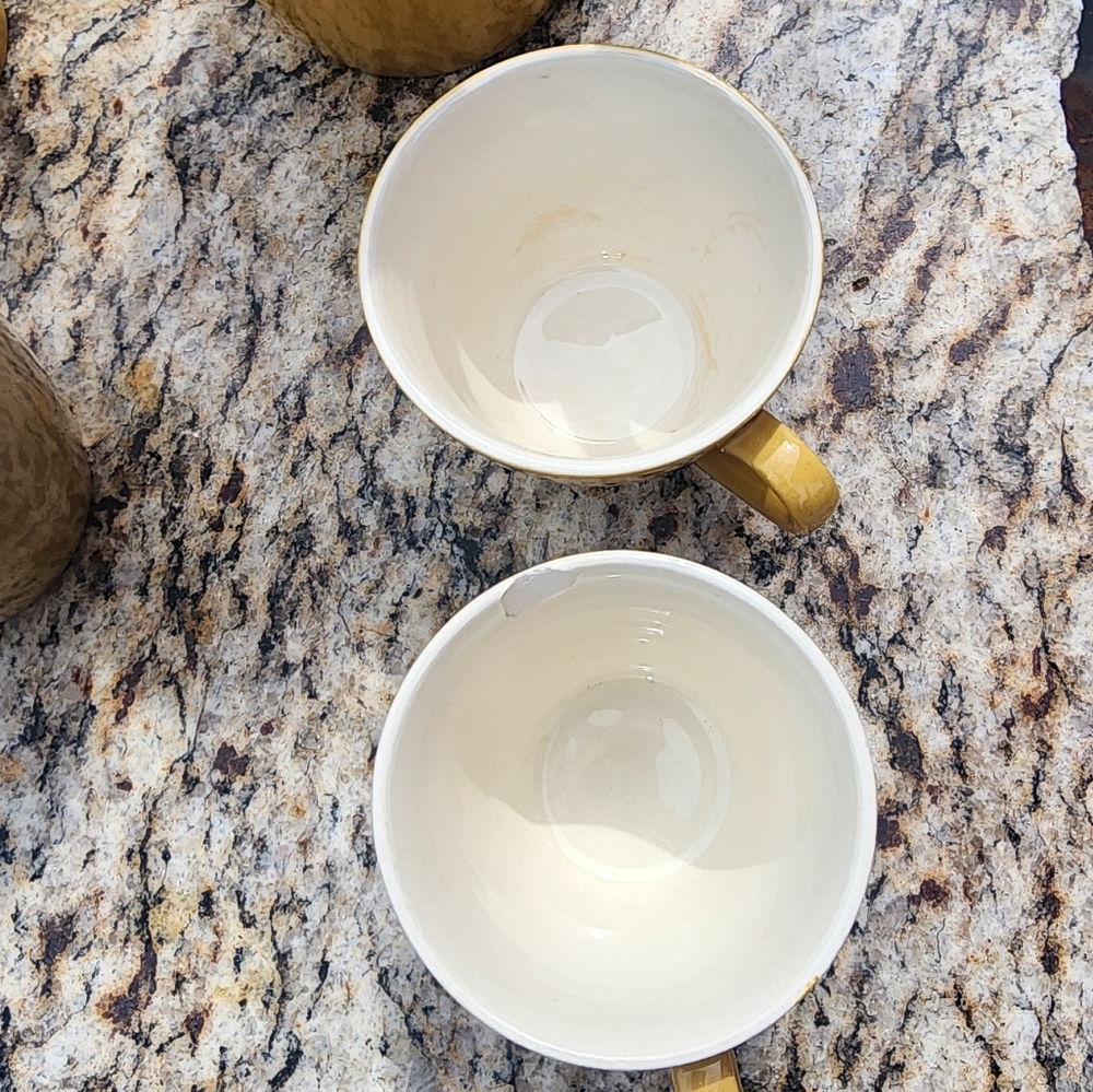 Sheffield Ironstone 70s Yellow Coffee Tea Pot W/ Creamer Cup, Sugar Bowl, & Cups - Picture 9 of 13